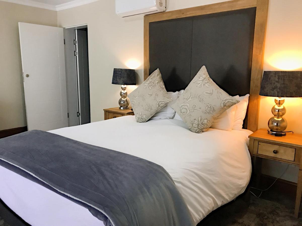 Milner Manor Hotell Grahamstown Exteriör bild